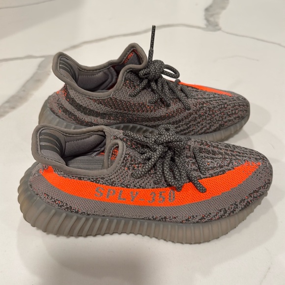 2021 Yeezy Boost 350 V2 Beluga Reflective. - Picture 1 of 7